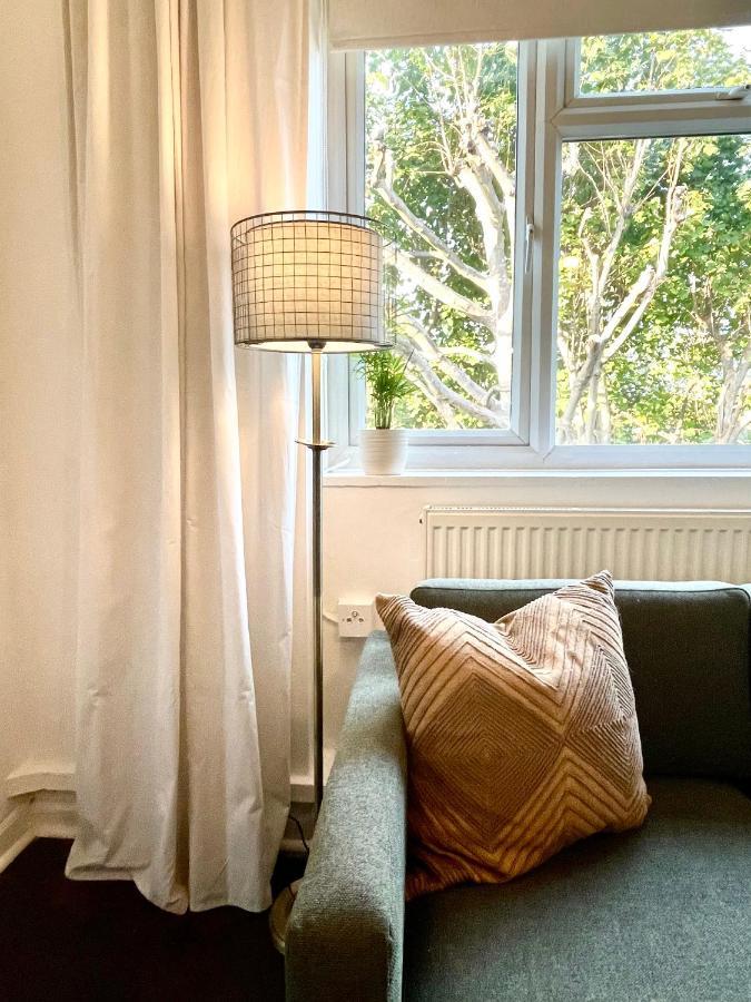 Newly Refurbished 2 Bedroom Apartment In South Londra Exterior foto