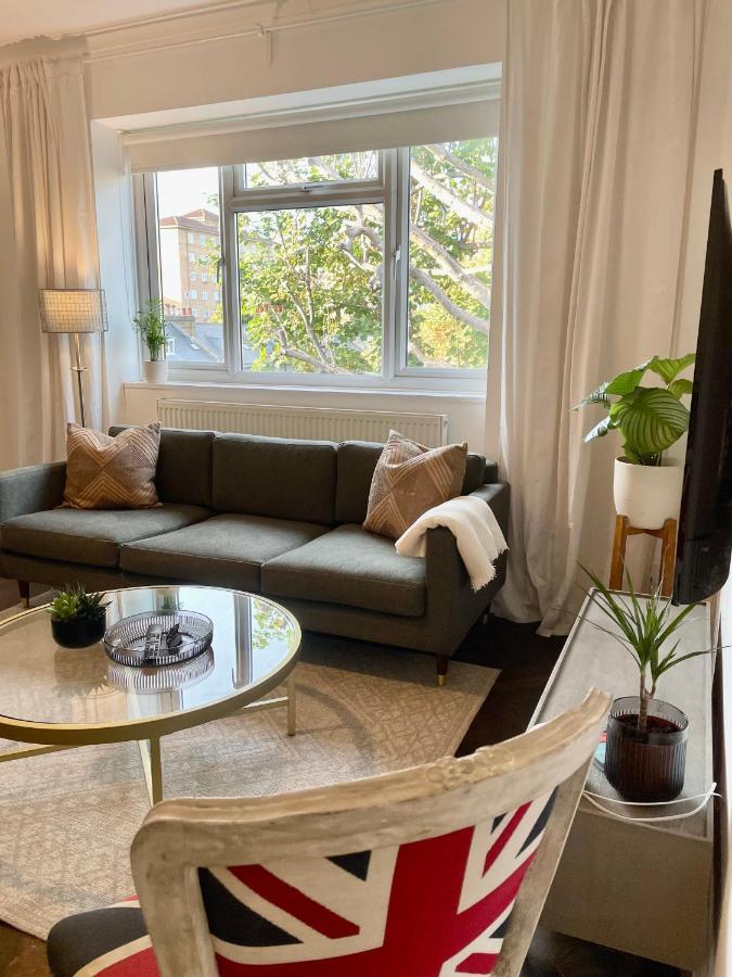 Newly Refurbished 2 Bedroom Apartment In South Londra Exterior foto