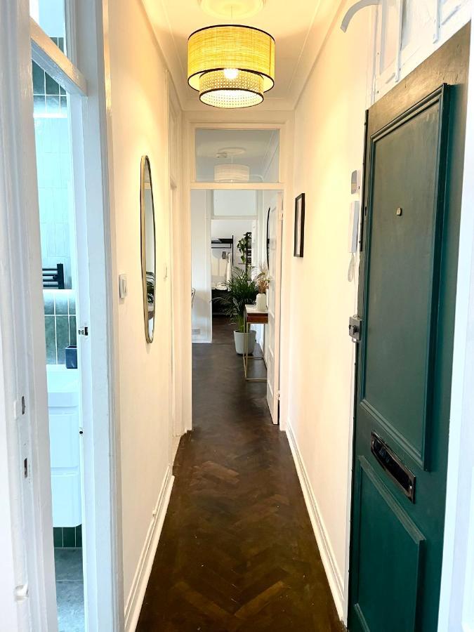 Newly Refurbished 2 Bedroom Apartment In South Londra Exterior foto