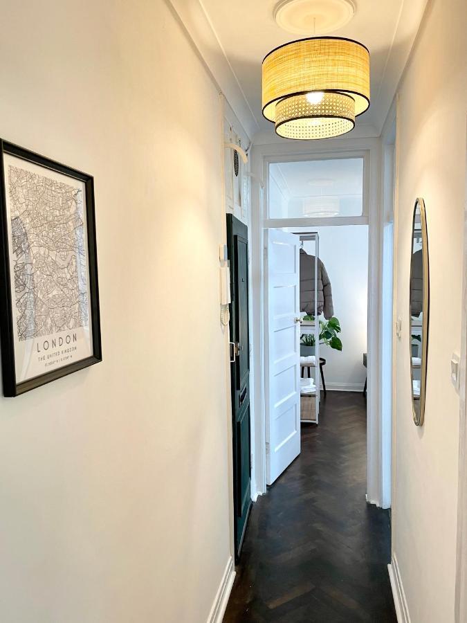 Newly Refurbished 2 Bedroom Apartment In South Londra Exterior foto
